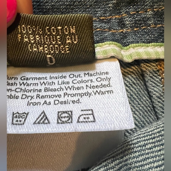 Eddie Bauer Denim Skirt with Pocket Details size 4 100% cotton (E128) - Picture 4 of 5